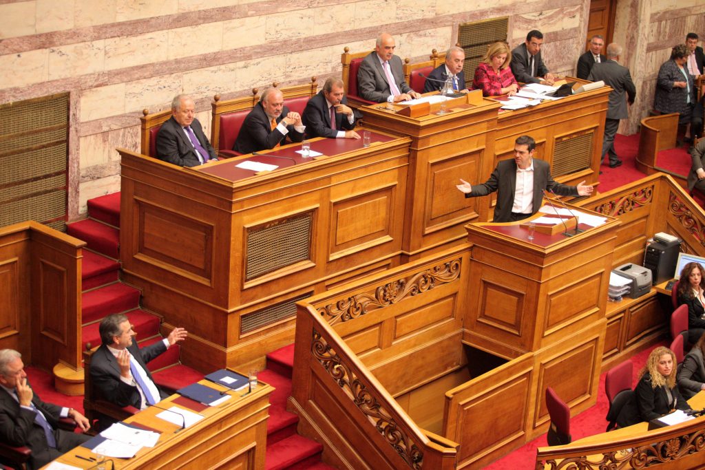ΣΥΡΙΖΑ: “Ο εξαφανισμένος Σαμαράς θα αναγκαστεί να έρθει πολλές φορές στη Βουλή”