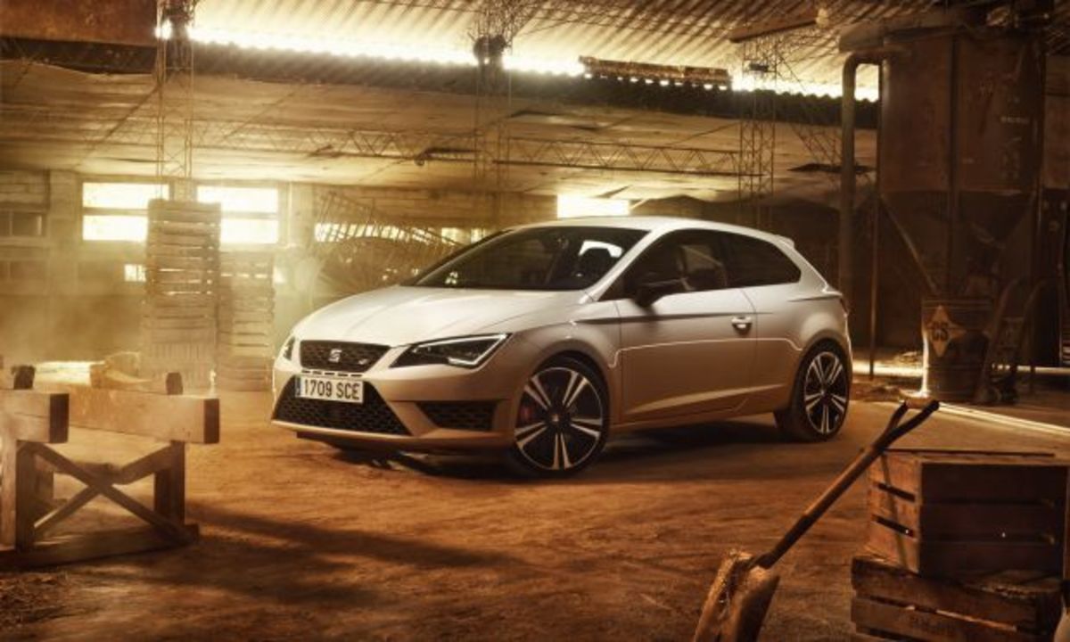 Νέο Seat Leon Cupra με αυξημένη ισχύ