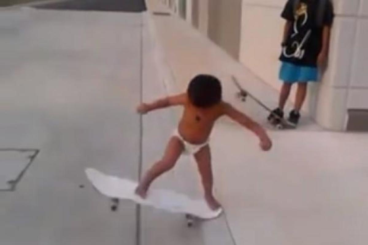 Παιδί θαύμα – Δείτε τον νεότερο  skateboarder του κόσμου!
