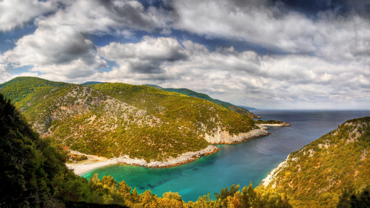 Hopping island στις Β. Σποράδες