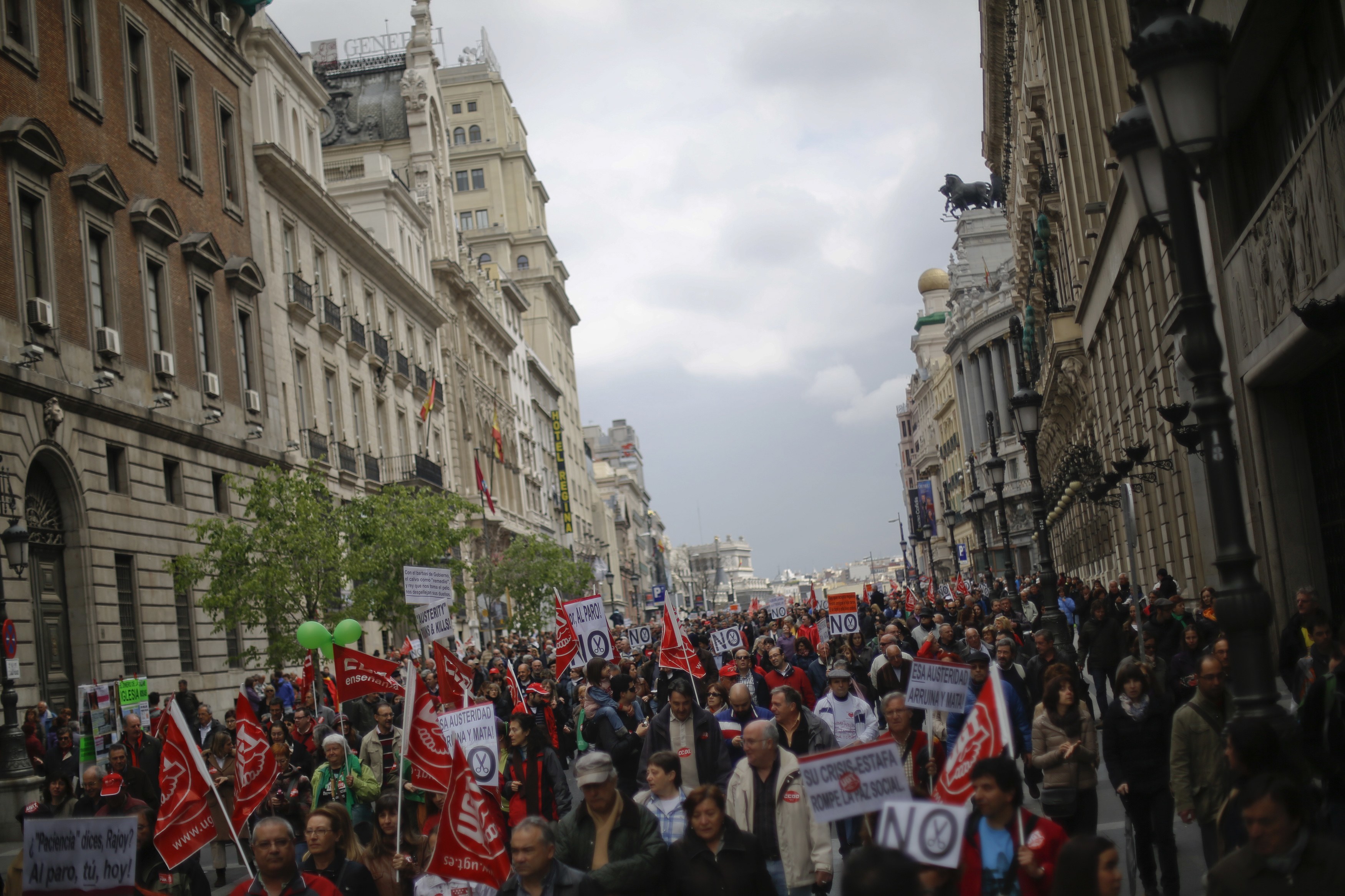 Πρωτομαγιά στους δρόμους έκαναν οι Ισπανοί – Διαδηλώσεις κατά της λιτότητας