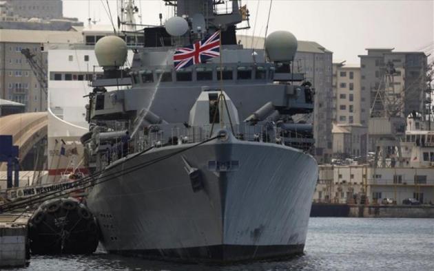 “Συνωστισμός” στη Σούδα – Επτά πολεμικά πλοία των Βρετανών κατέπλευσαν στη βάση