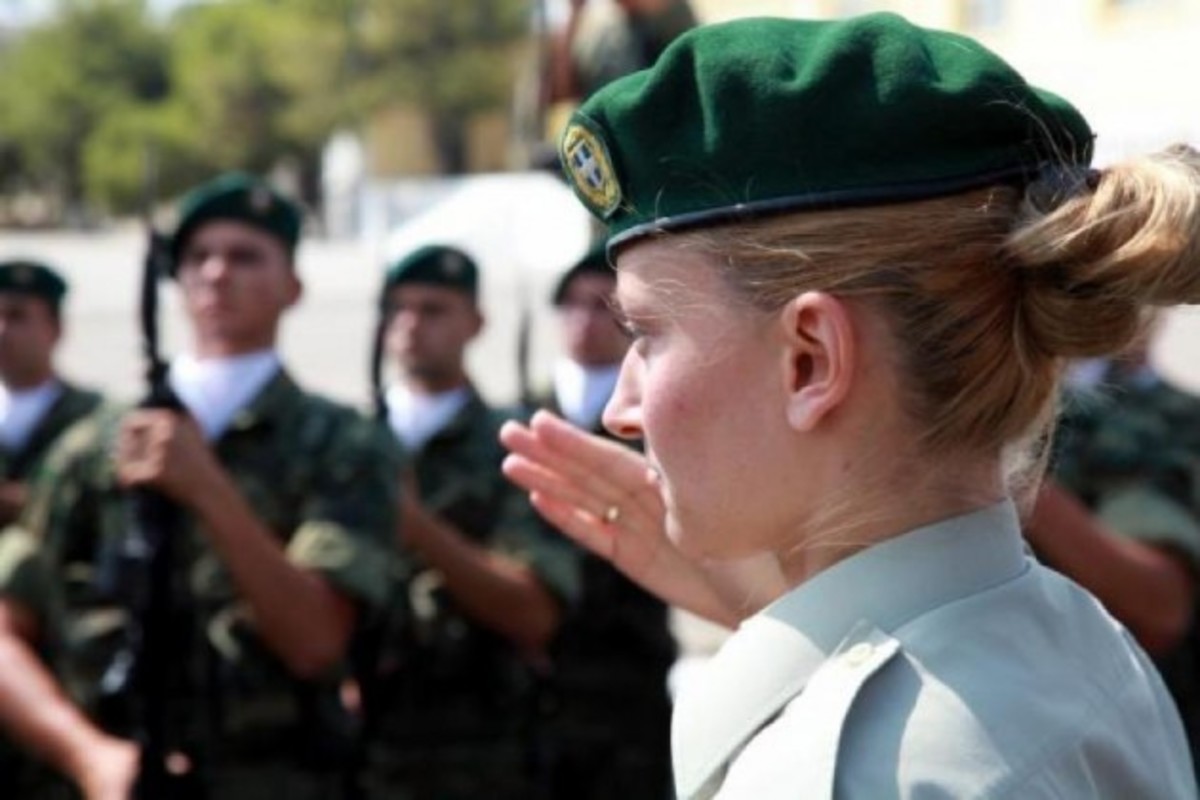 Σταϊκουρας ενημερώνει στρατιωτικούς για το ΣτΕ – Την Τρίτη το ραντεβού