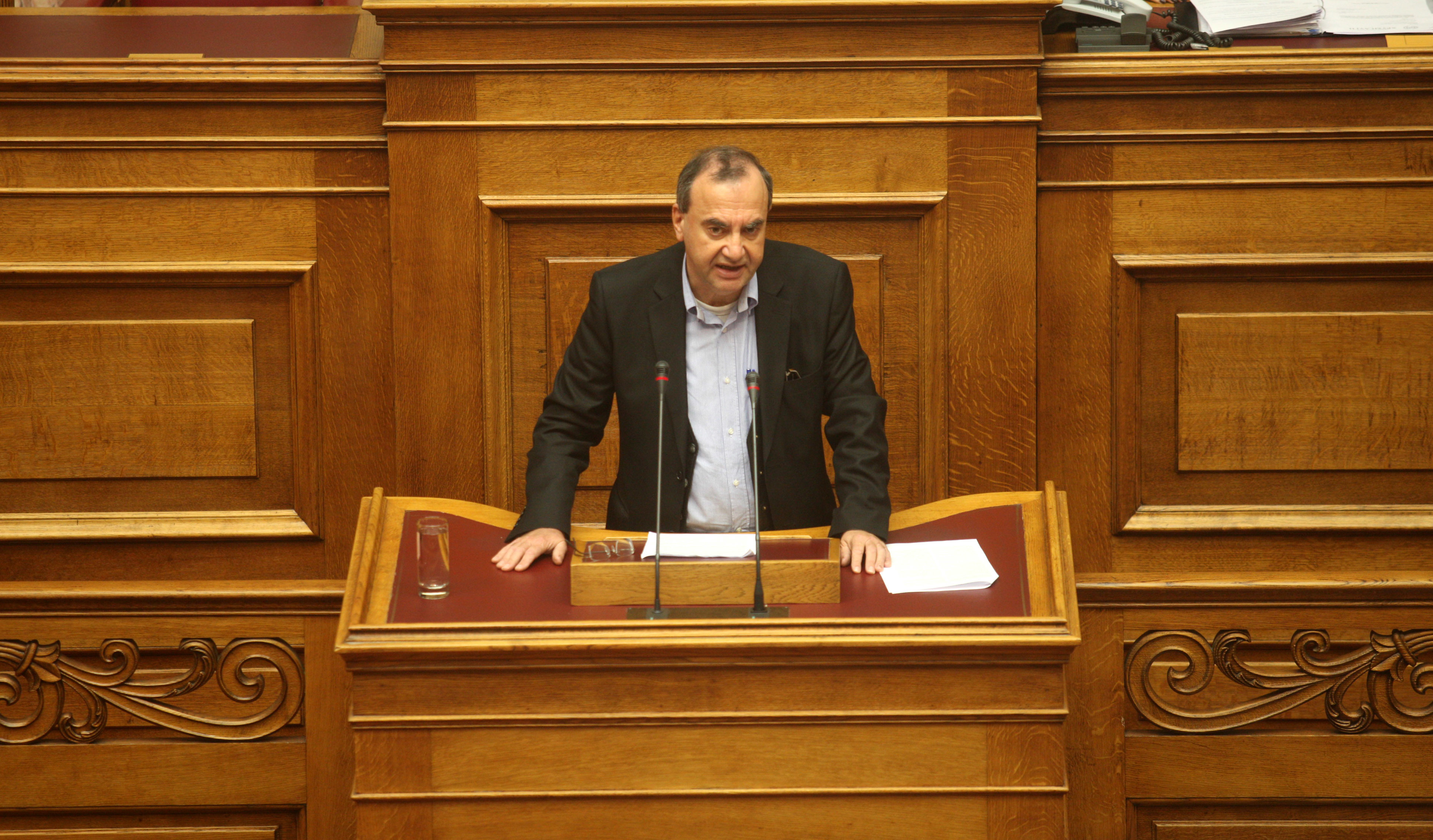 Ο ΣΥΡΙΖΑ καταθέτει την πρόταση νόμου για την αποκατάσταση του κατώτατου μισθού