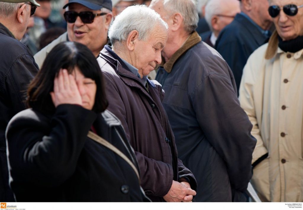 Κι αν το Δημόσιο δεν πλήρωνε δύο μισθούς και δύο συντάξεις τι θα γινόταν;