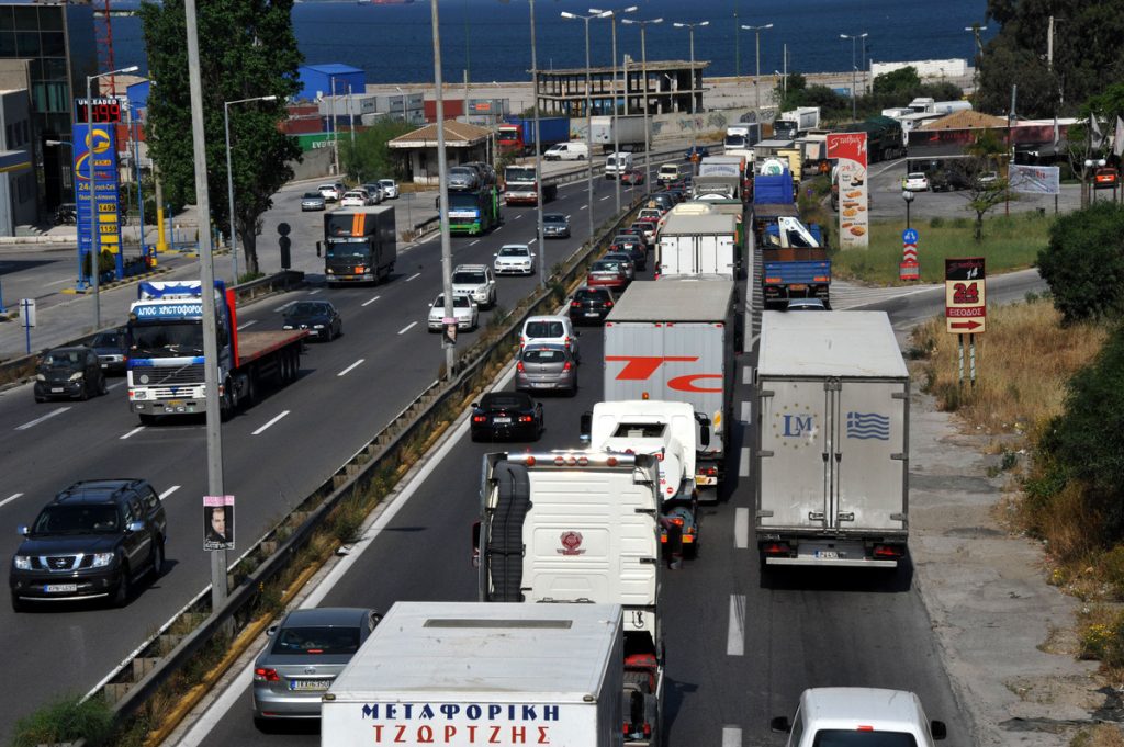 Δεν αλλάζουν τελικά τα τέλη κυκλοφορίας – Τι θα πληρώσουμε φέτος