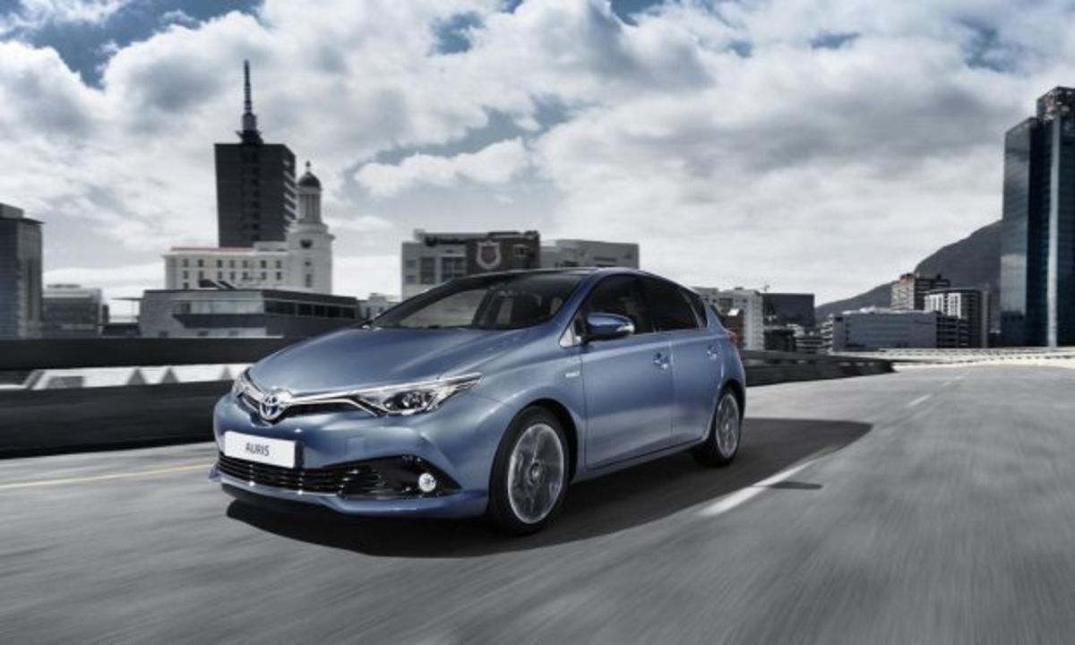 Νέο Toyota Auris με ολοκαίνουργιο 1.200άρι τούρμπο μοτέρ