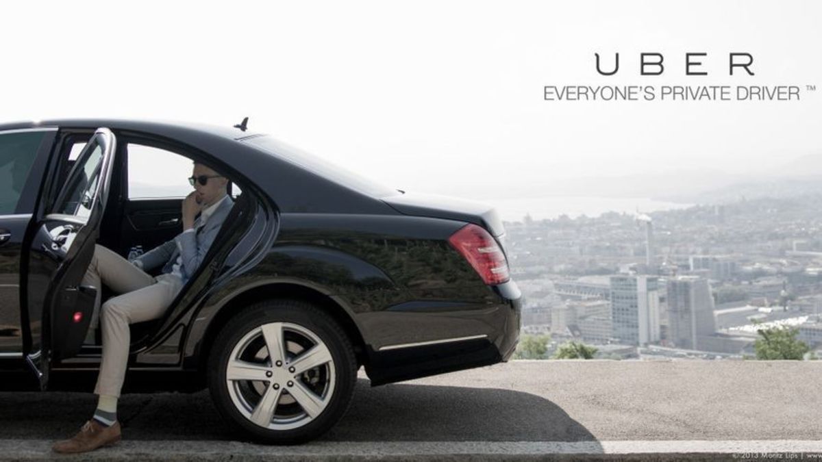 Πρόστιμο €800.000 για την Uber στη Γαλλία