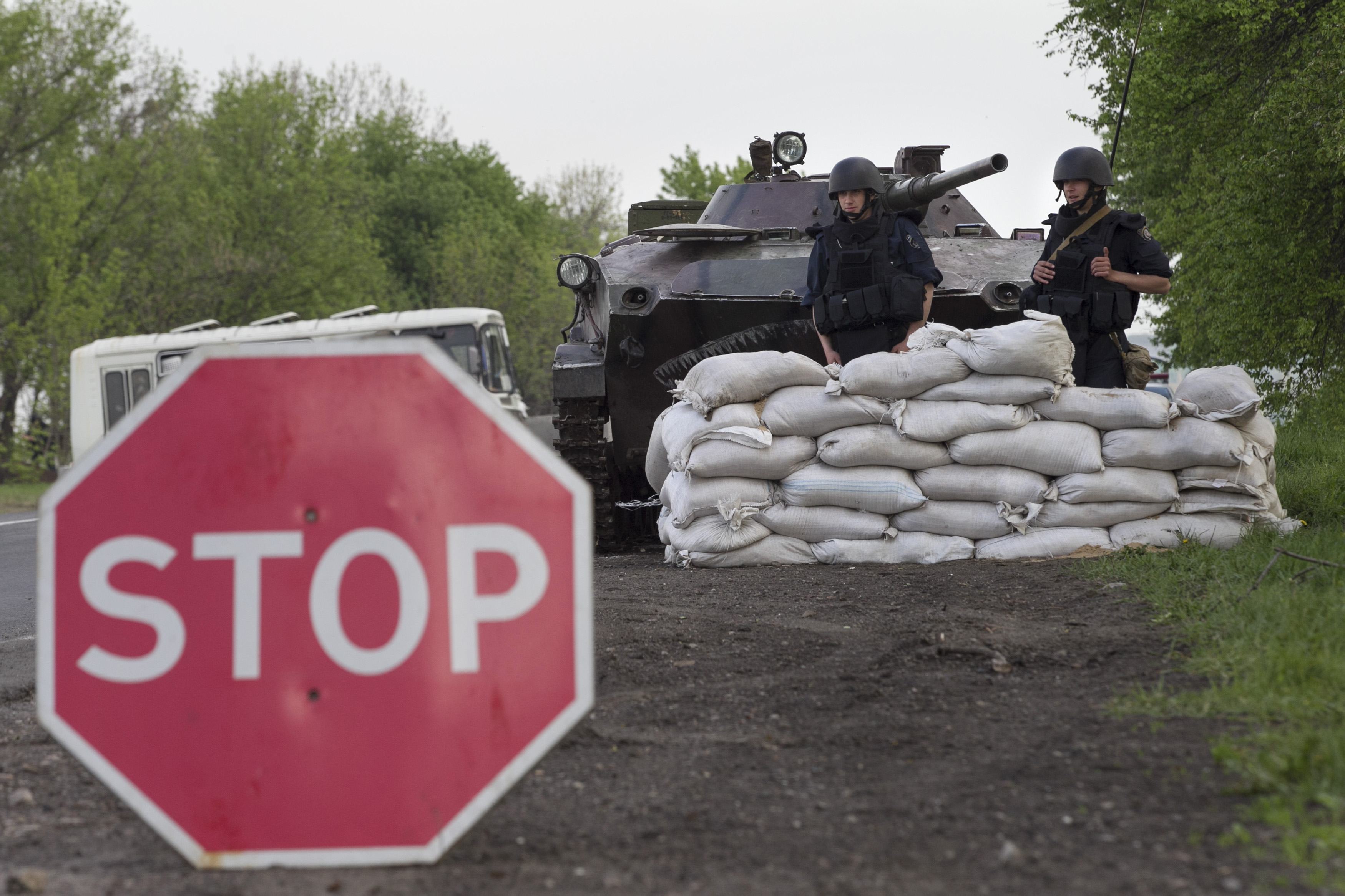 Ουκρανία: Επιχείρηση ανακατάληψης του Σλαβιάνσκ – Ένας νεκρός