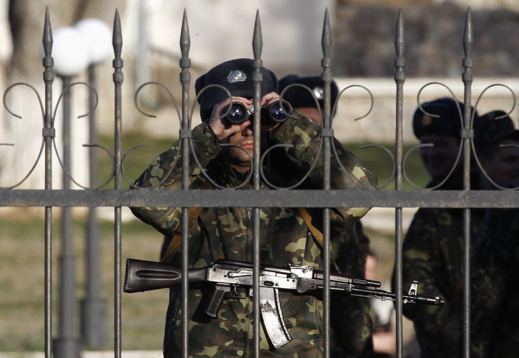Ψυχρός Πόλεμος! Αναστέλλεται κάθε στρατιωτική συνεργασία ΗΠΑ – Ρωσίας – 16.000 Ρώσοι στρατιώτες βρίσκονται ήδη στην Κριμαία