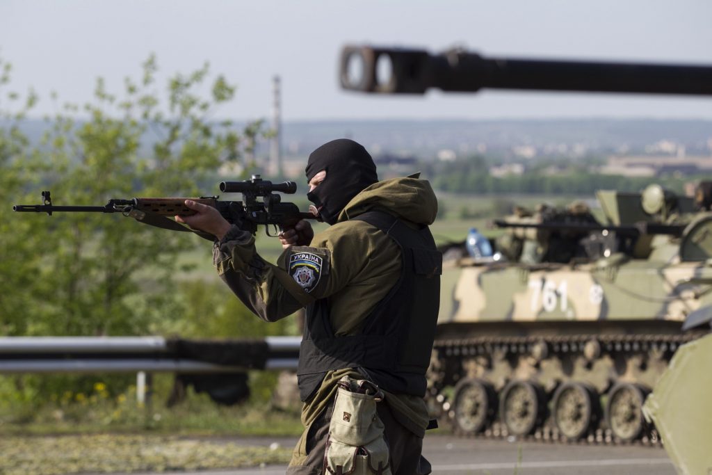 Παραλήρημα εθνικιστών για το μακελειό στην Οδησσό: «Τους ψήσατε σαν μαγιάτικα σουβλάκια!» – Πήραν στο κυνήγι Ουκρανούς στρατιώτες στο Κραματόρσκ