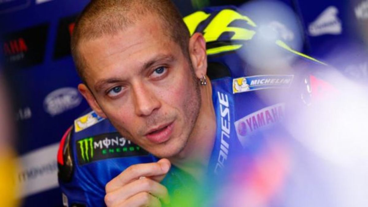 ΜοtoGP: Στο νοσοκομείο ο Valentino Rossi με «ελαφρά τραύματα»