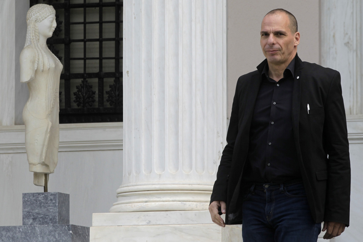 Ο Βαρουφάκης δεν διαψεύδει το Plan B και τις υποκλοπές των ΑΦΜ – Απάντησε με tweets – Τον “αδειάζει” ο Μάρδας – “Βράζει” ο ΣΥΡΙΖΑ εναντίον του