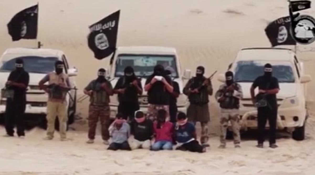Νέο φρικιαστικό βίντεο: Ισλαμιστές αποκεφαλίζουν 4 άνδρες