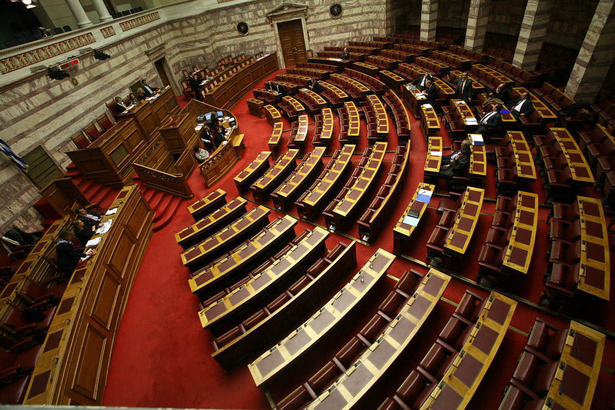 Αποτελέσματα εκλογών 2015: Ποιοι κινδυνεύουν να μείνουν εκτός Βουλής;