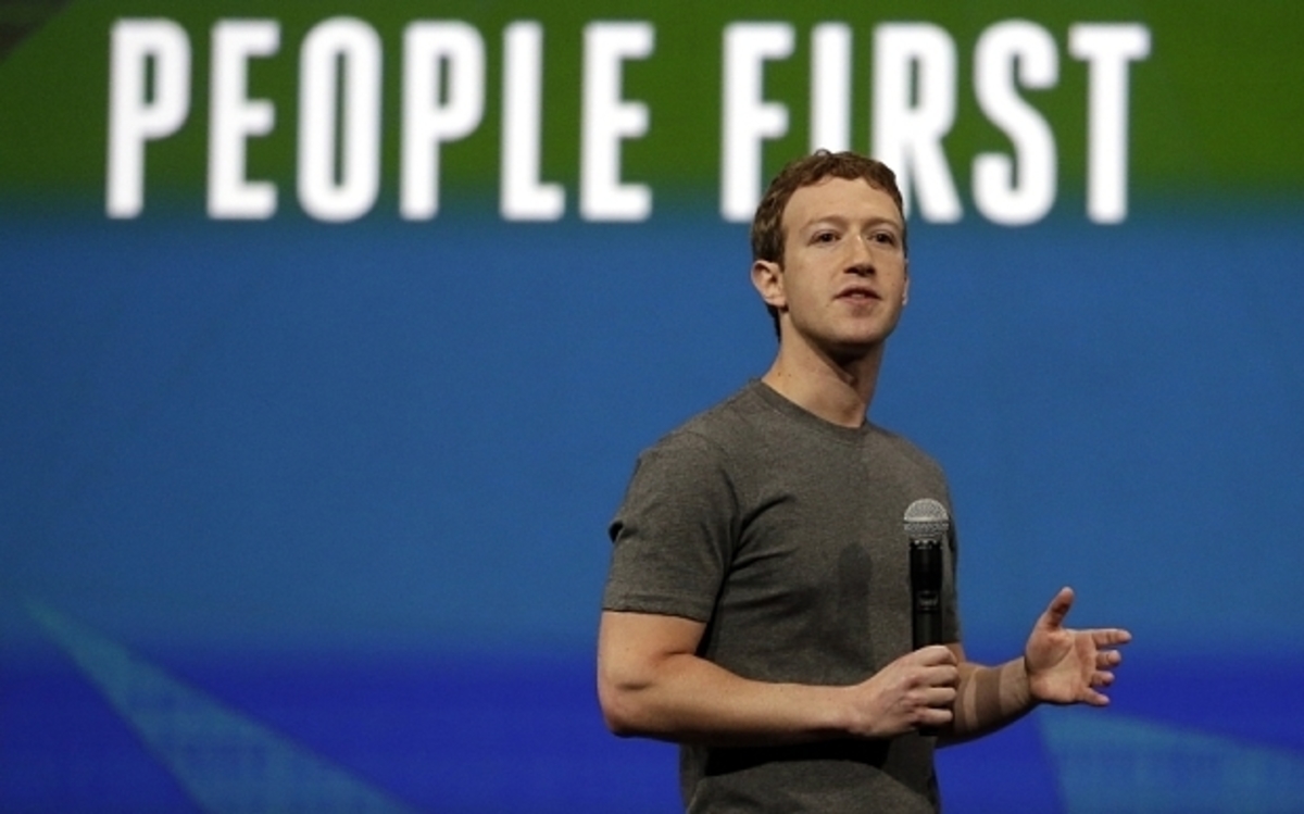 O Μαρκ Ζούκερμπεργκ έγινε πατέρας και θα δώσει το 99% των μετοχών του στο Facebook!