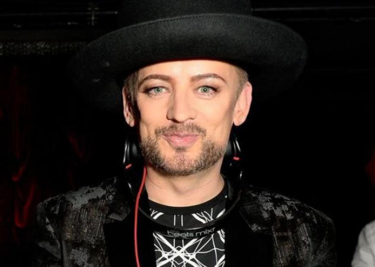 Boy George: Ινκόγκνιτο στην Μύκονο! Video