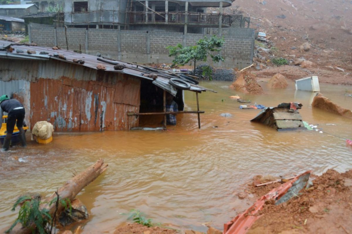 Σιέρα Λεόνε: 105 παιδιά ανάμεσα στους νεκρούς από τις σαρωτικές πλημμύρες και κατολισθήσεις