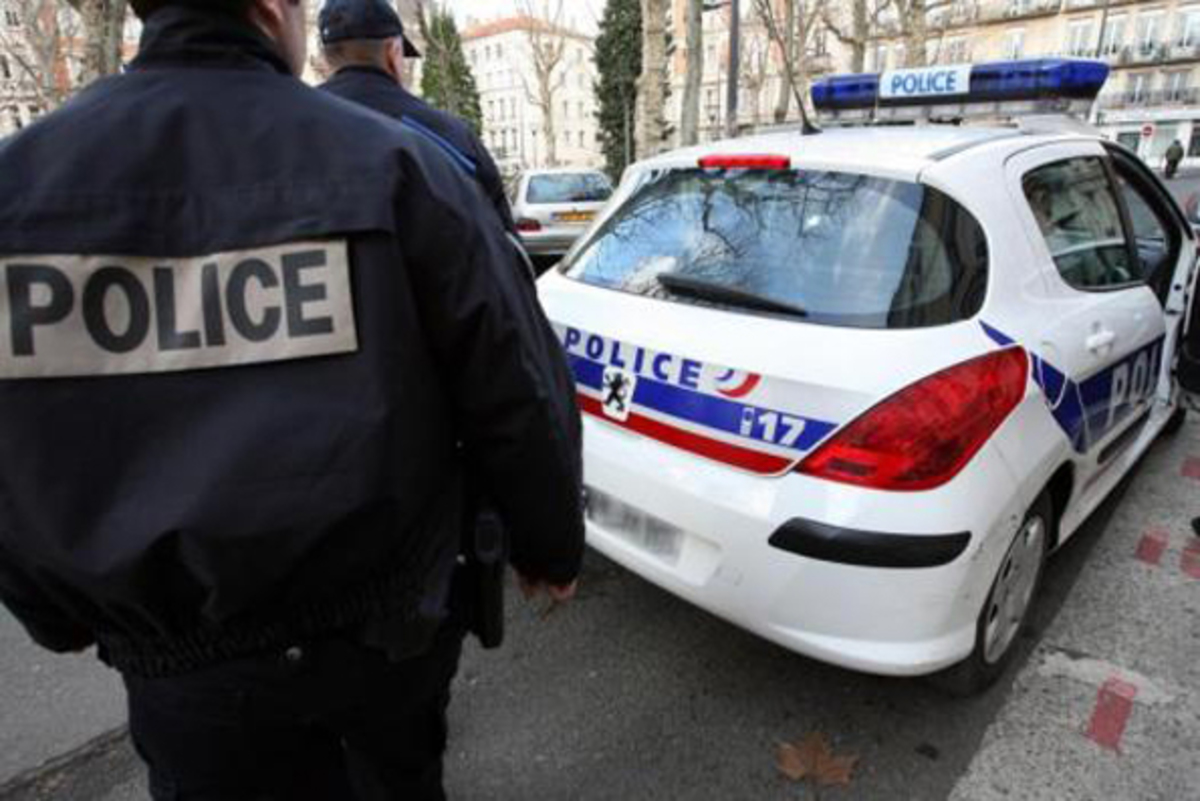 Γαλλία: Τρόμος στην Νις – Άνδρας έβγαλε μαχαίρι και απειλούσε περαστικούς