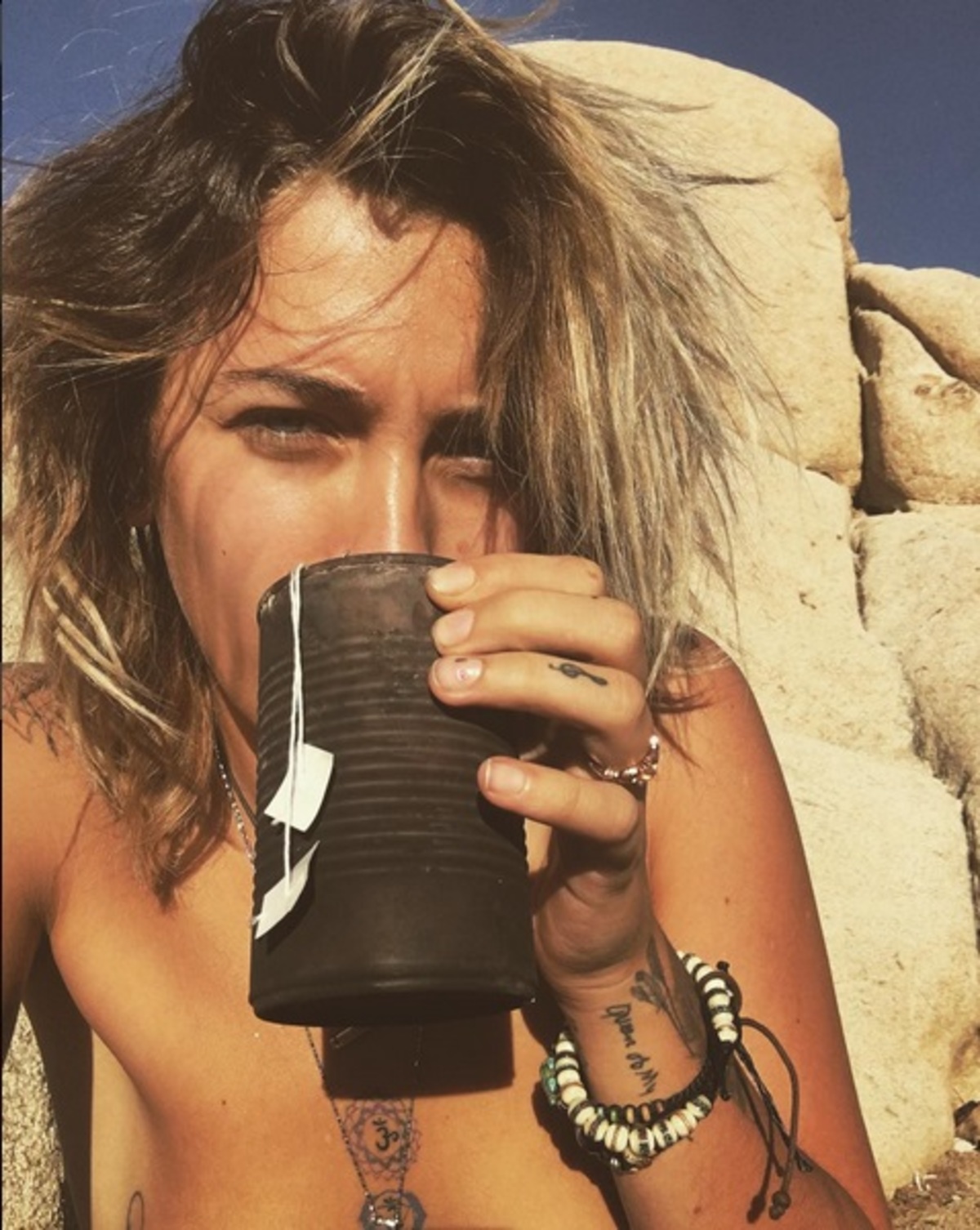 Paris Jackson: Η κόρη του βασιλιά της pop πήρε τα… βουνά! [pics]