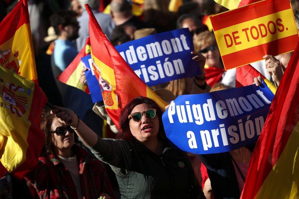 Καταλονία Μαδρίτη διαδήλωση Πουτζδεμόν