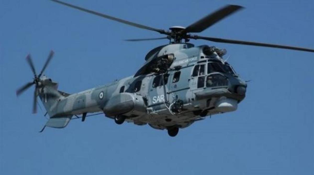 Ελικόπτερο Super Puma σώζει 50χρονο πολύτραυματία