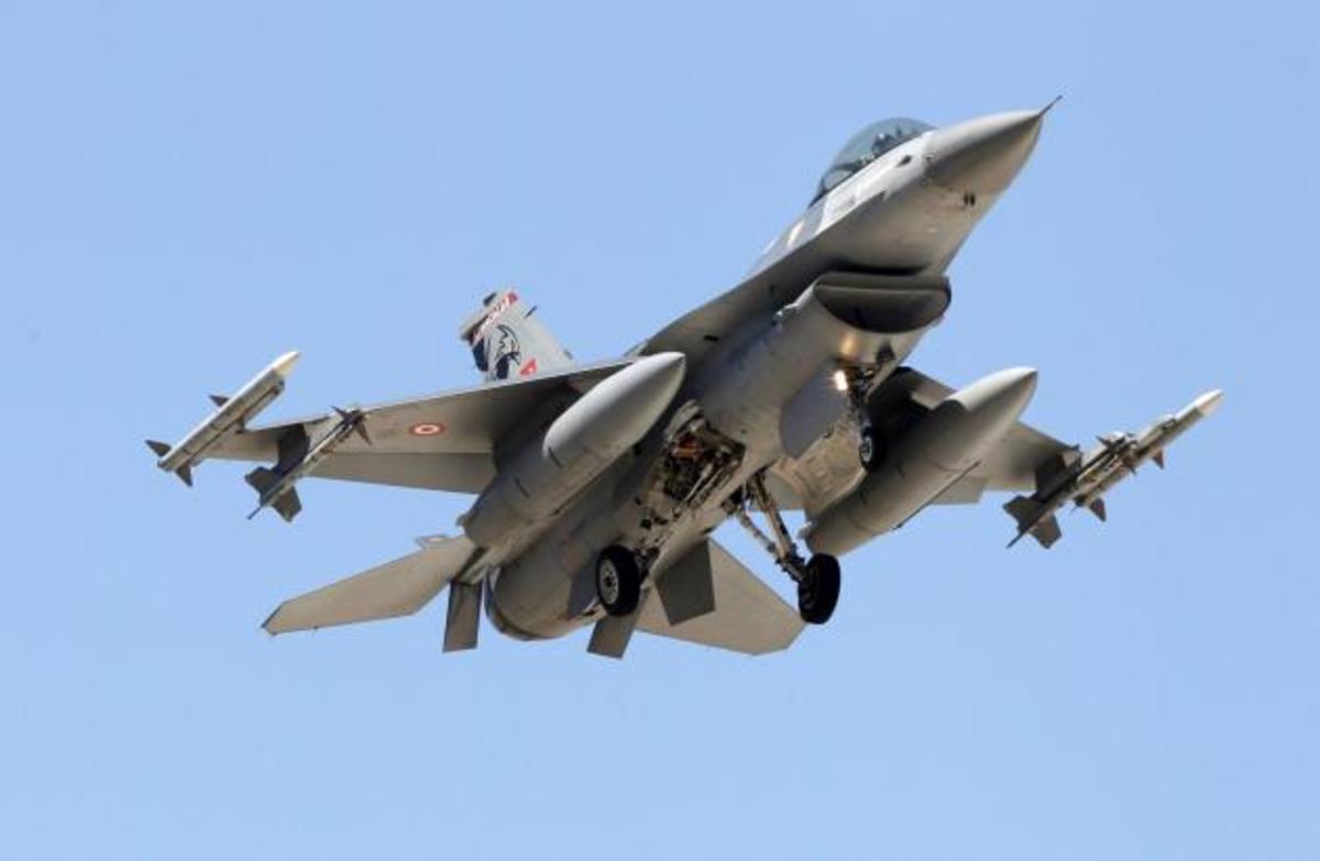 Τουρκικά F-16 πάνω από το Φαρμακονήσι!