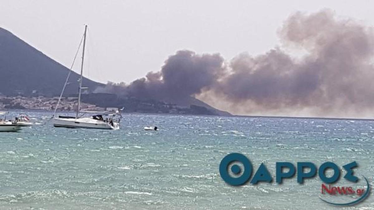 ÎœÎµÎ³Î¬Î»Î· Ï†Ï‰Ï„Î¹Î¬ ÏƒÏ„Î·Î½ Î ÏÎ»Î¿ ÎºÎ¿Î½Ï„Î¬ ÏƒÎµ ÎºÎ±Ï„Î¿Î¹ÎºÎ·Î¼Î­Î½Î· Ï€ÎµÏÎ¹Î¿Ï‡Î® | Newsit.gr