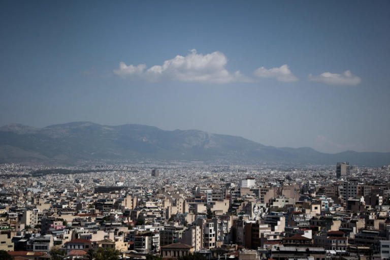 ÎšÎ±Ï„Î±Ï„Î­Î¸Î·ÎºÎ±Î½ Î¿Î¹ Ï„ÏÎ¿Ï€Î¿Î»Î¿Î³Î¯ÎµÏ‚ Î³Î¹Î± Î¼ÎµÎ¯Ï‰ÏƒÎ· ÏƒÏ„Î¿Î½ Î•ÎÎ¦Î™Î‘ ÎºÎ±Î¹ ÏƒÏ„Î± ÎºÎ­ÏÎ´Î· ÎµÏ€Î¹Ï‡ÎµÎ¹ÏÎ®ÏƒÎµÏ‰Î½ | Newsit.gr