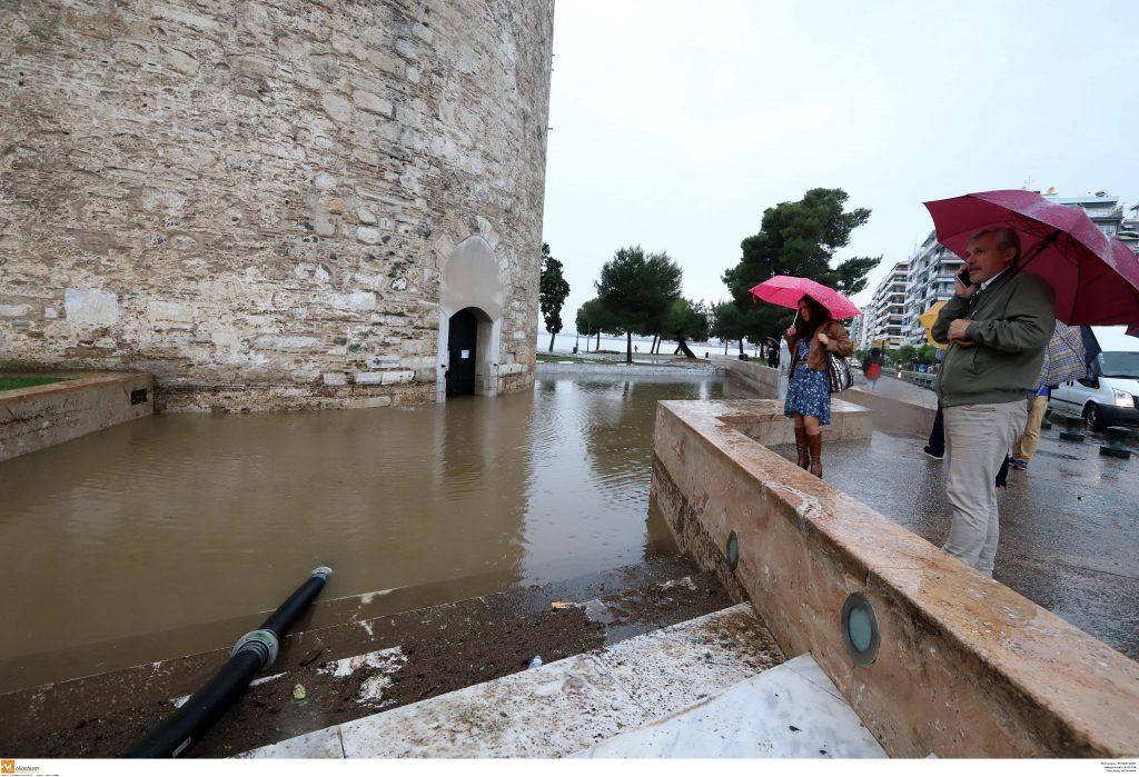 Από Λευκός… πλωτός Πύργος!