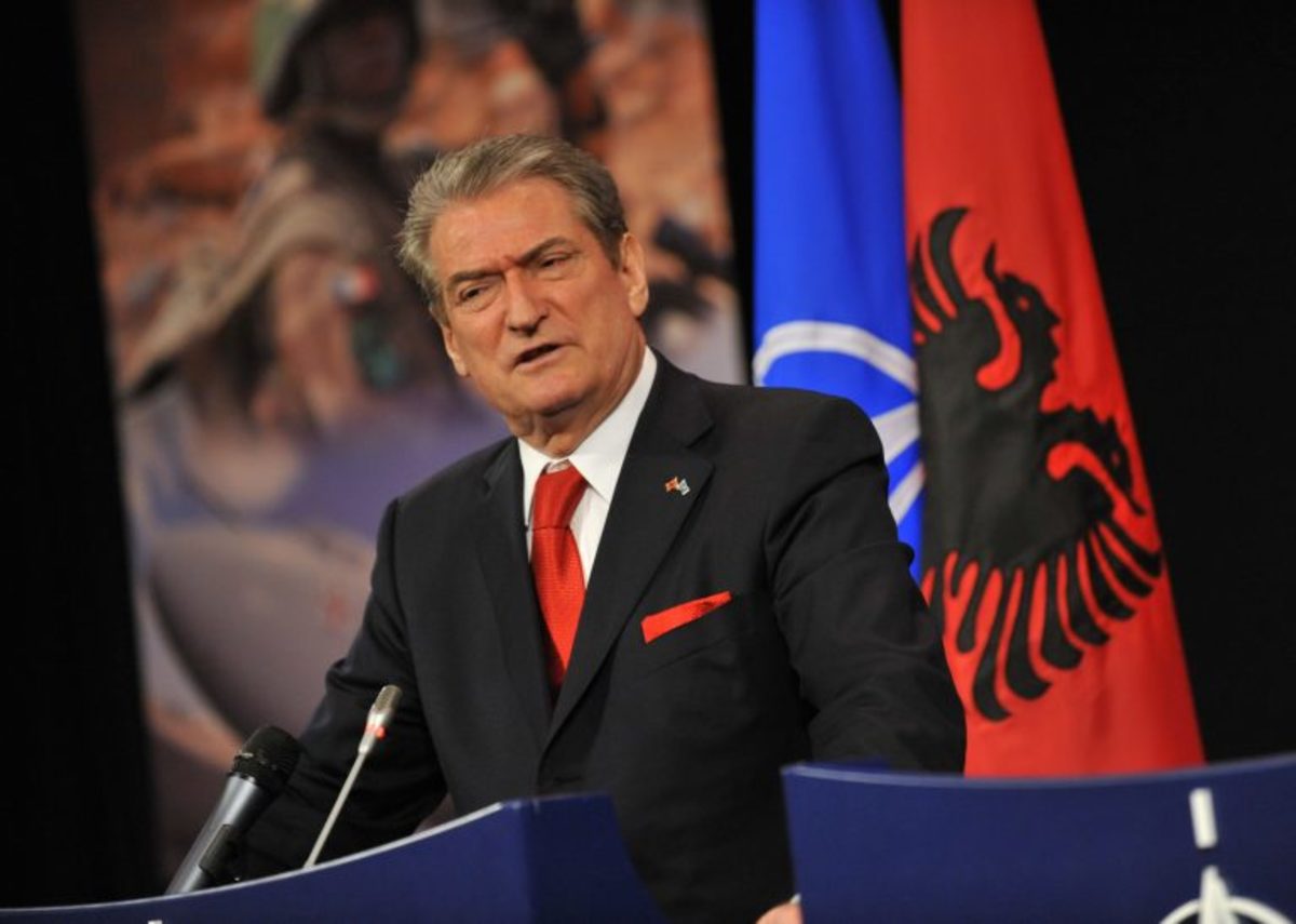 Παραλήρημα Μπερίσα: Αντι-Αλβανός, ακραίος εθνικιστής και εξτρεμιστής ο Πάνος Καμμένος