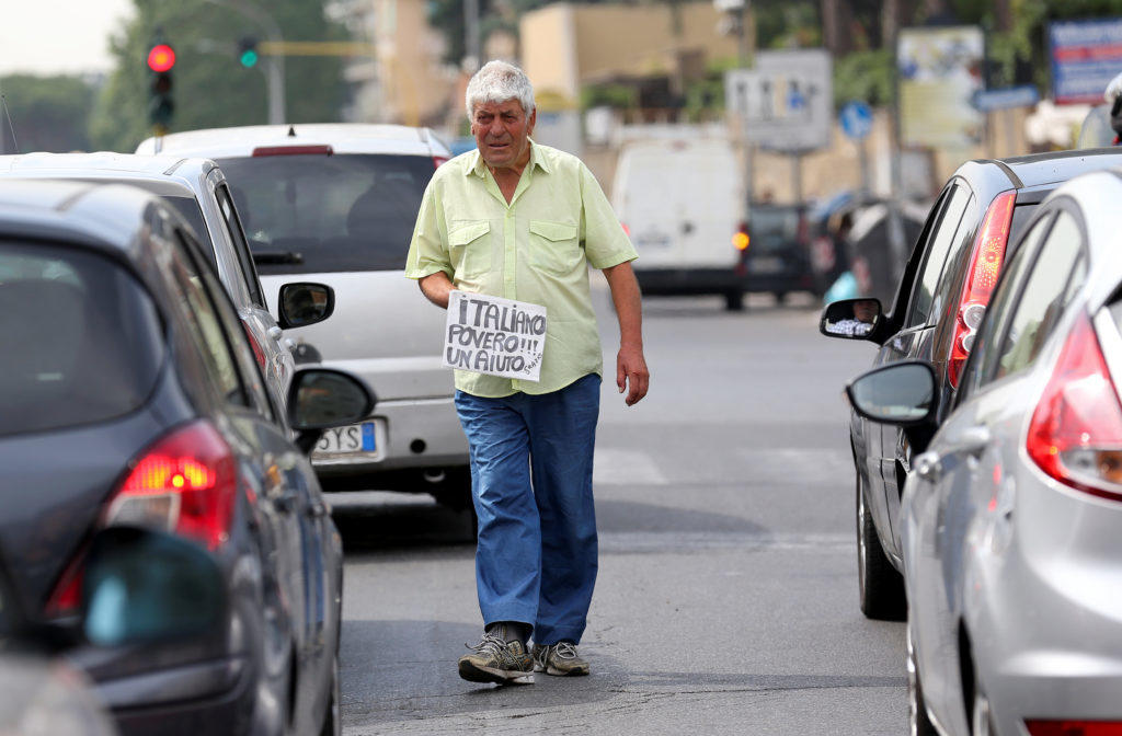 Πάνω από πέντε εκατομμύρια Ιταλοί ζουν σε συνθήκες απόλυτης φτώχειας