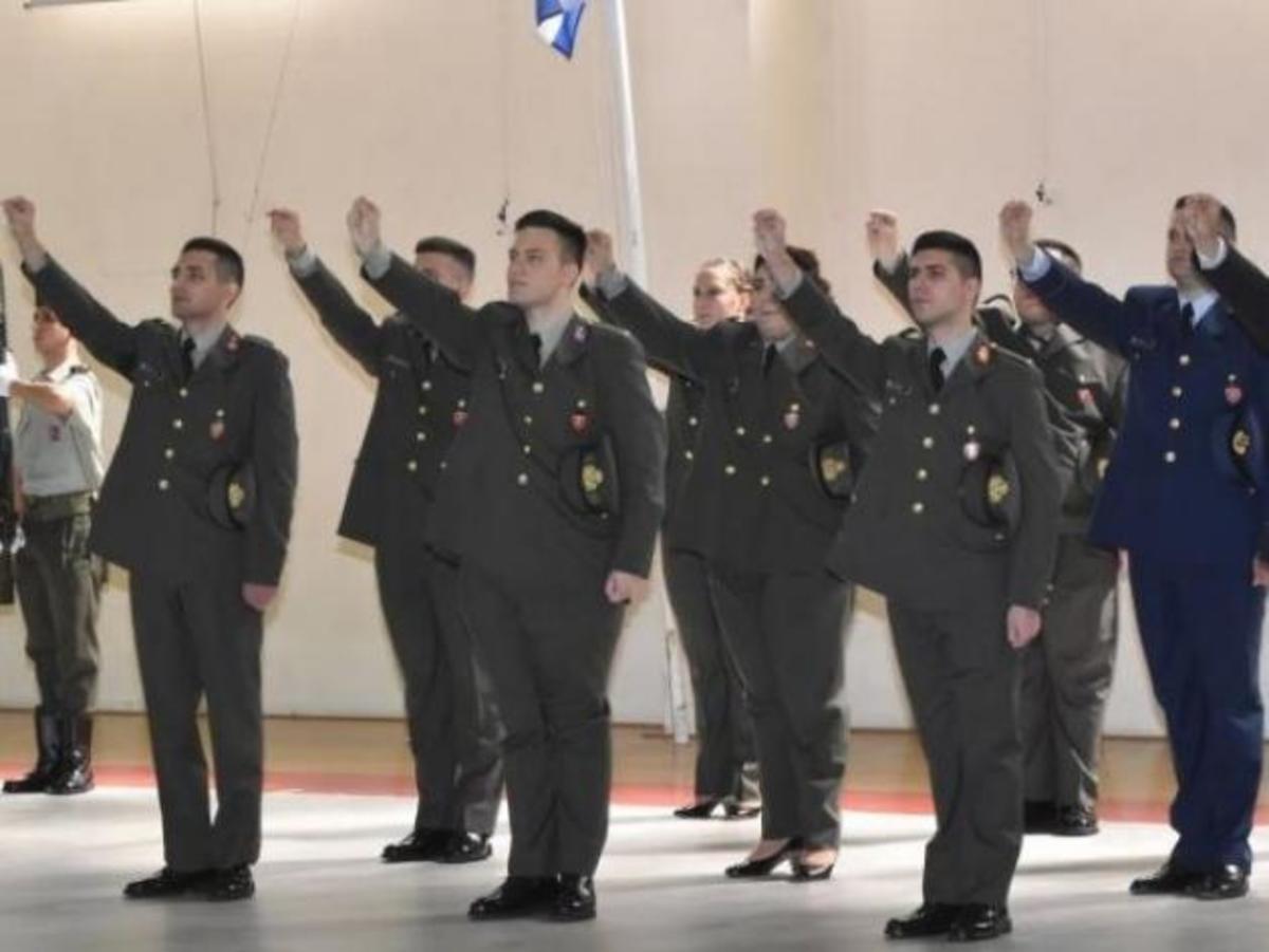 Σχολή Αξιωματικών Σωμάτων: Οι νέοι αξιωματικοί πήραν τα ξίφη τους!