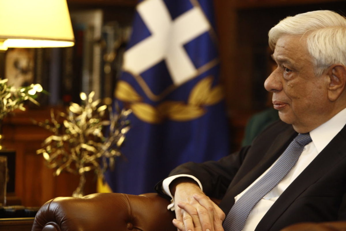 Παυλόπουλος: Μετά τη Συνταγματική αναθεώρηση η πρόσκληση στα Σκόπια για ένταξη στο ΝΑΤΟ