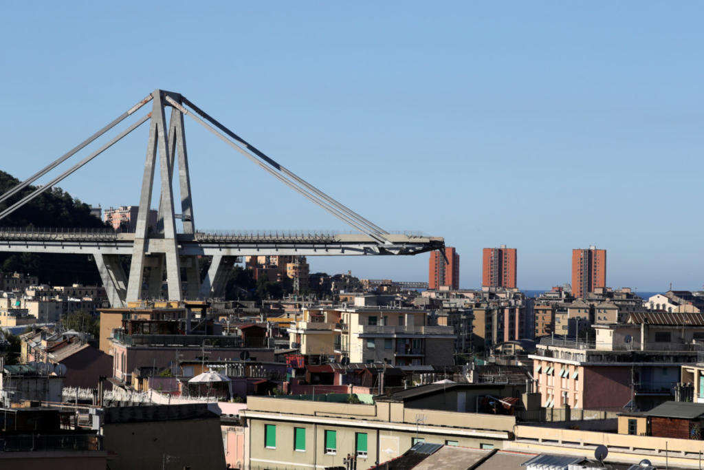 Ιταλία: Έρευνα σε βάρος 20 ατόμων για την κατάρρευση της γέφυρας