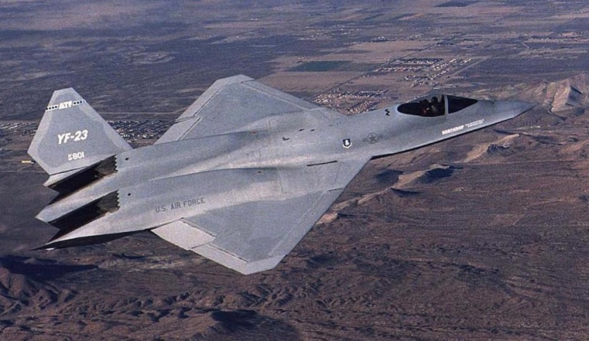 YF-23: H Μαύρη Χήρα που ξεπέρασε το F-22, αναγεννιέται από τις στάχτες της!