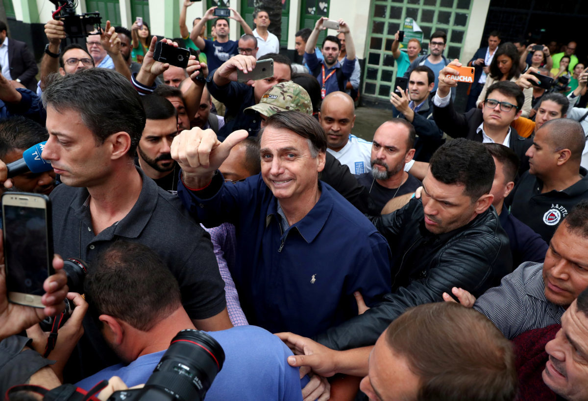 Βραζιλία: Υπόθεση του ακροδεξιού Μπολσονάρο ο πρώτος γύρος των εκλογών
