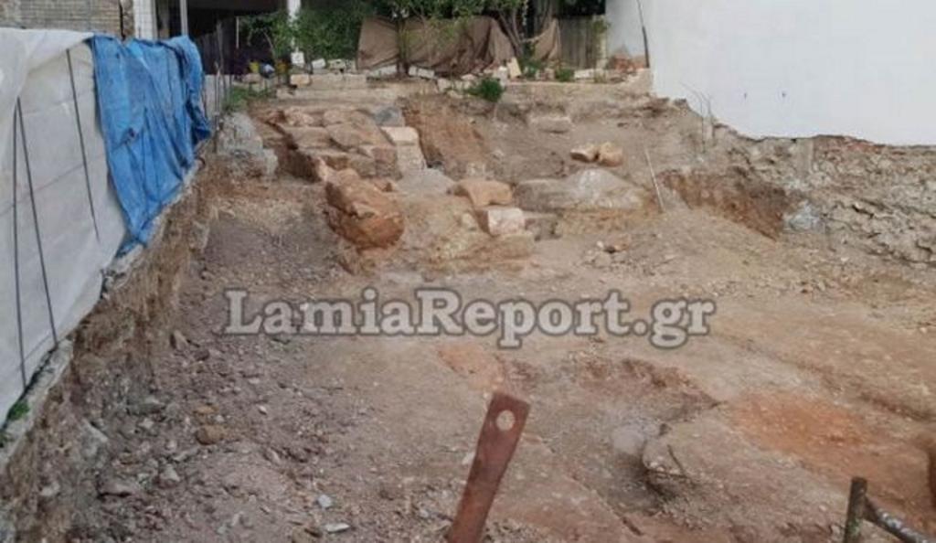 Αποκαλύφθηκε μέρος από το τείχος της Αρχαίας πόλης της Λαμίας – video