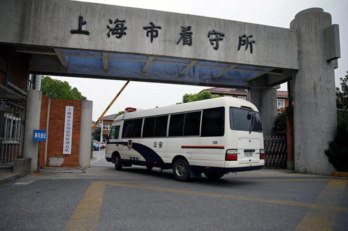 Κίνα: Στην κυκλοφορία τα πρώτα λεωφορεία με… τεχνητή νοημοσύνη