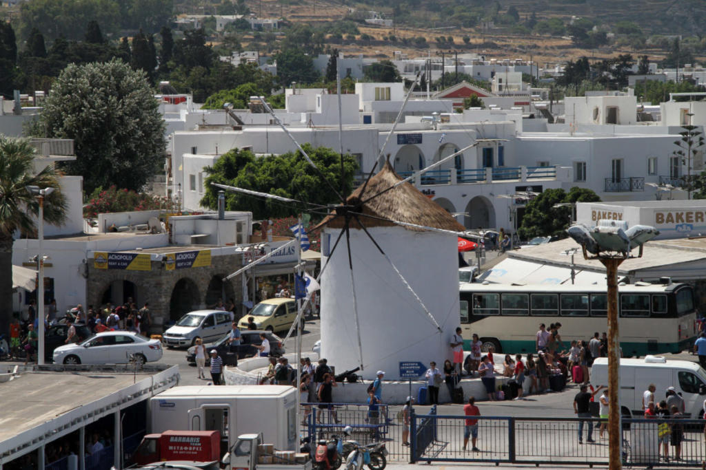 Πάρος: Κινηματογραφική καταδίωξη στην Παροικιά!