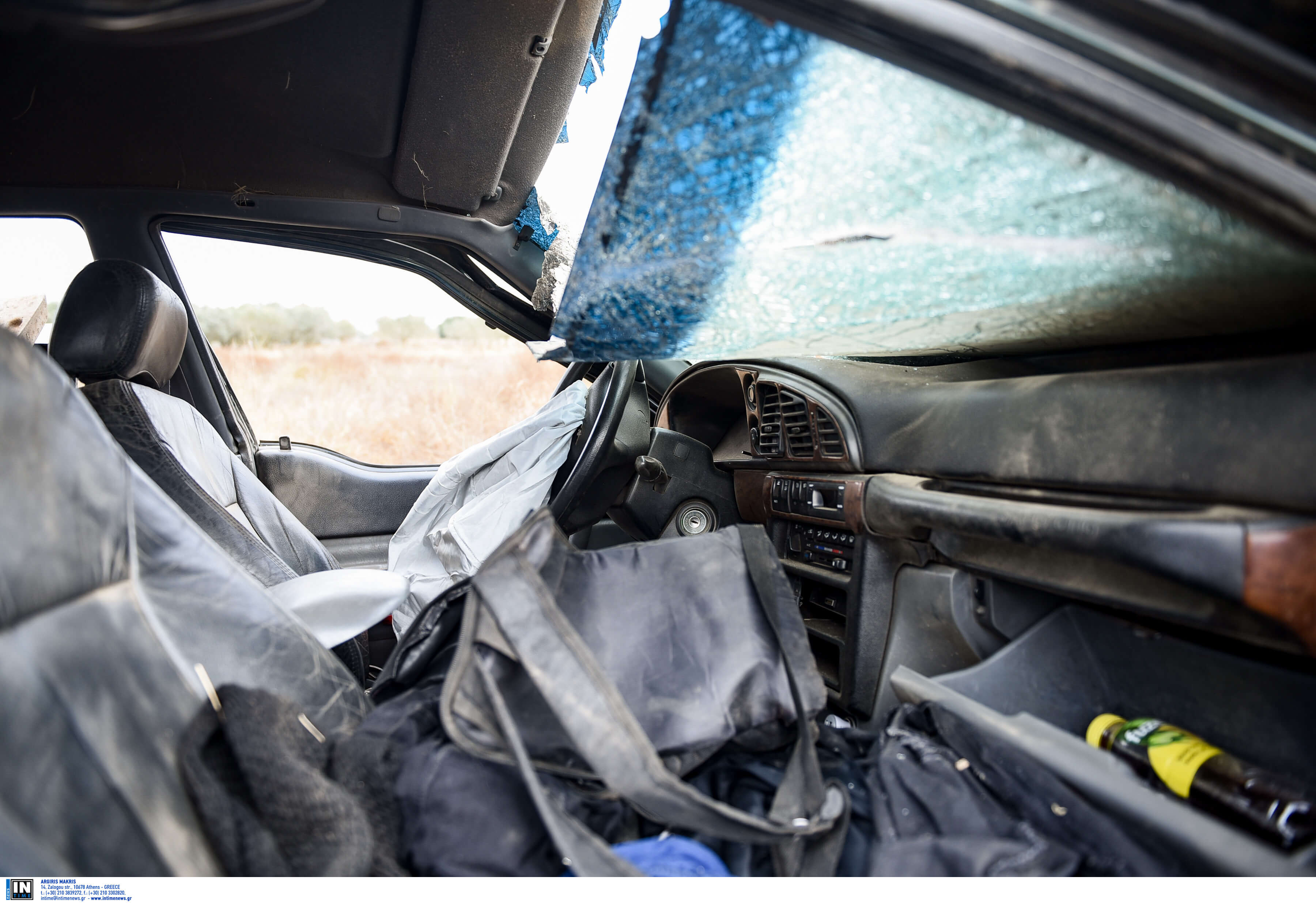 Λάρισα: Ξεψύχησε εγκλωβισμένος στο αυτοκίνητό του – Τραγωδία σε ρέμα μετά από νέο τροχαίο!