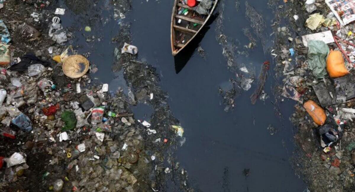 WWF: Η Γαλλία είναι ο μεγαλύτερος παραγωγός πλαστικών αποβλήτων στη Μεσόγειο!