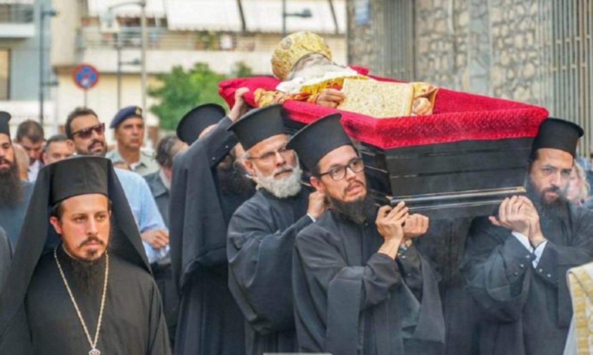 Στην αγκαλιά της Φθιώτιδας το σκήνωμα του Μακαριστού Ποιμενάρχη της!