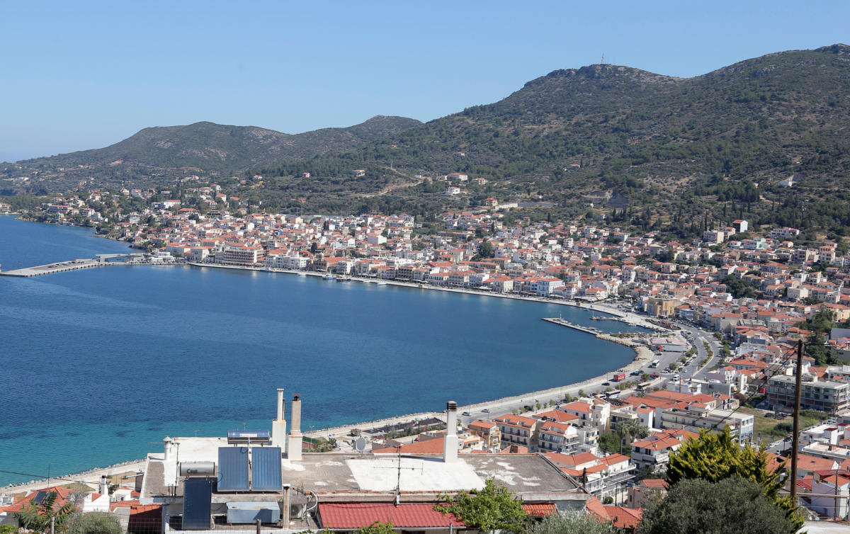 Σάμος: Zeppelin της Frontex περιπολεί πάνω από το νησί