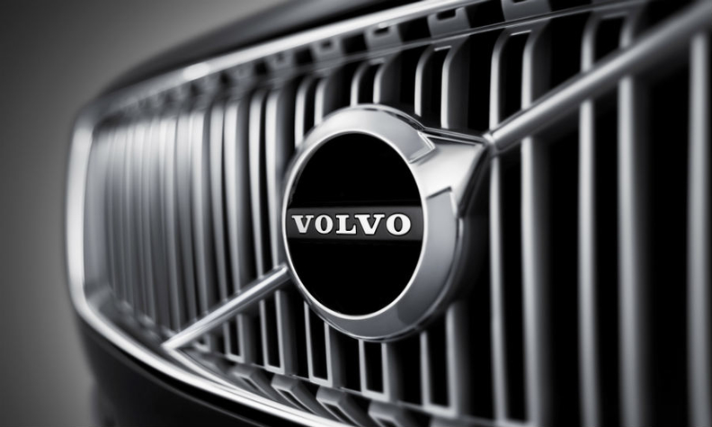 Η Volvo προχωρά σε μεγάλες περικοπές δαπανών