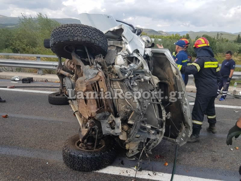 Σοβαρό τροχαίο με εγκλωβισμό στη Φθιώτιδα [pics]