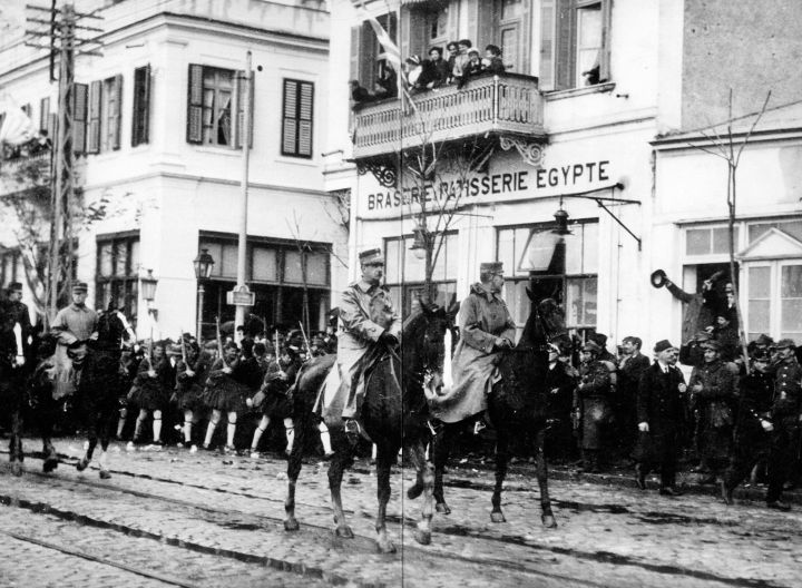 Η ιστορική απελευθέρωση της Θεσσαλονίκης – Ο ελληνικός θρίαμβος και η “κόντρα” Βενιζέλου-Διαδόχου