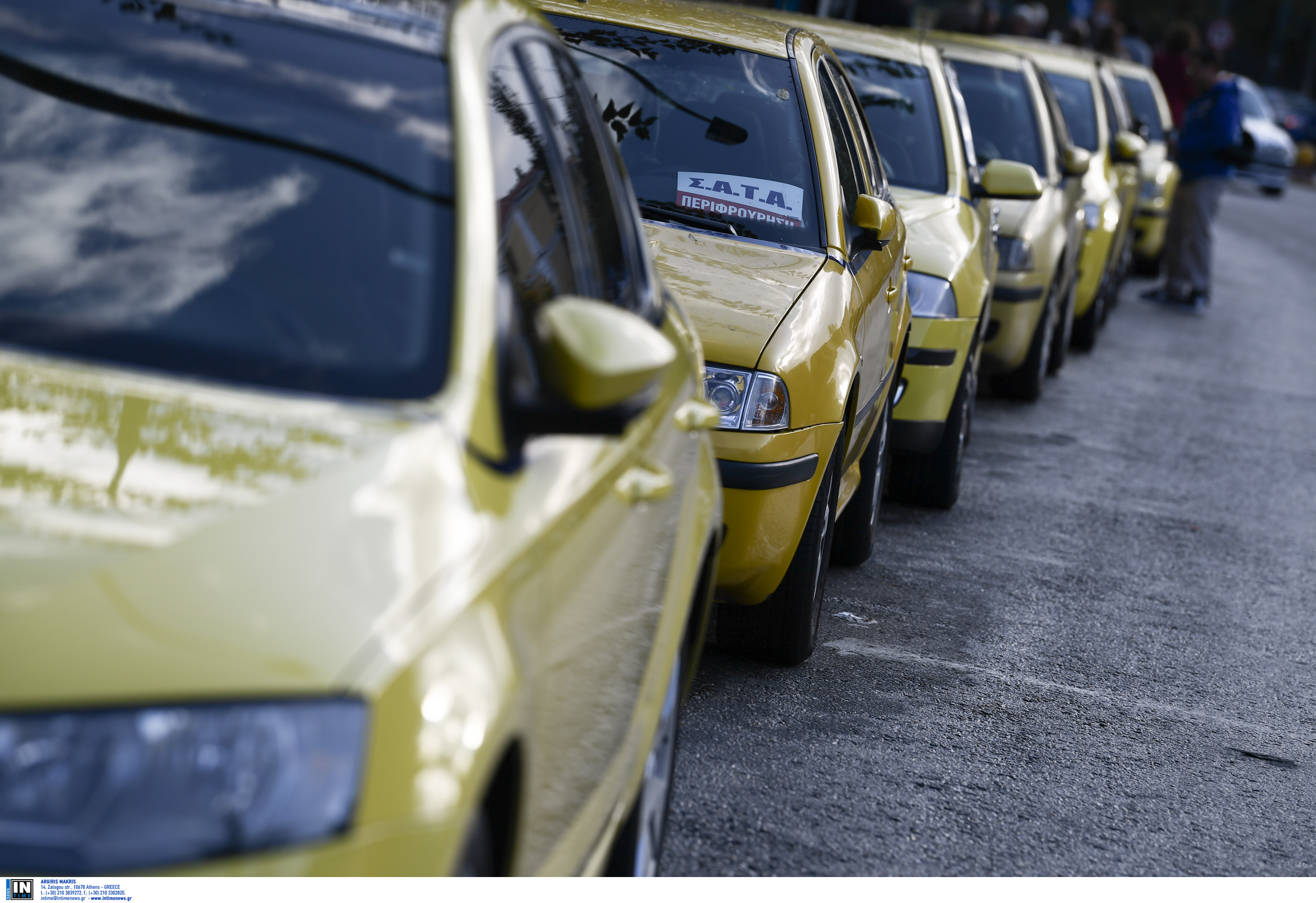 Μυτιλήνη: Οδηγός ταξί αυνανιζόταν ενώ μετέφερε φοιτήτρια!
