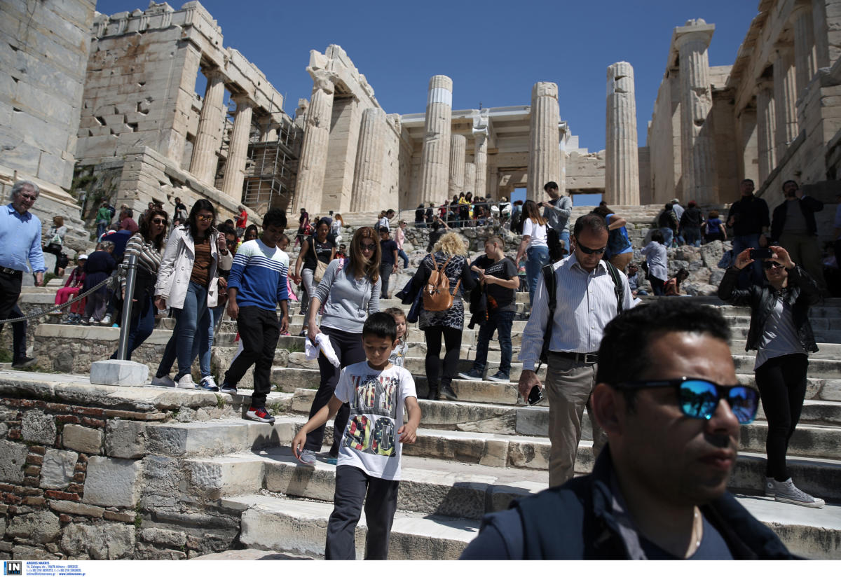 Ακμάζει ο τουρισμός της Ελλάδας! Διθύραμβοι από αυστριακή εφημερίδα