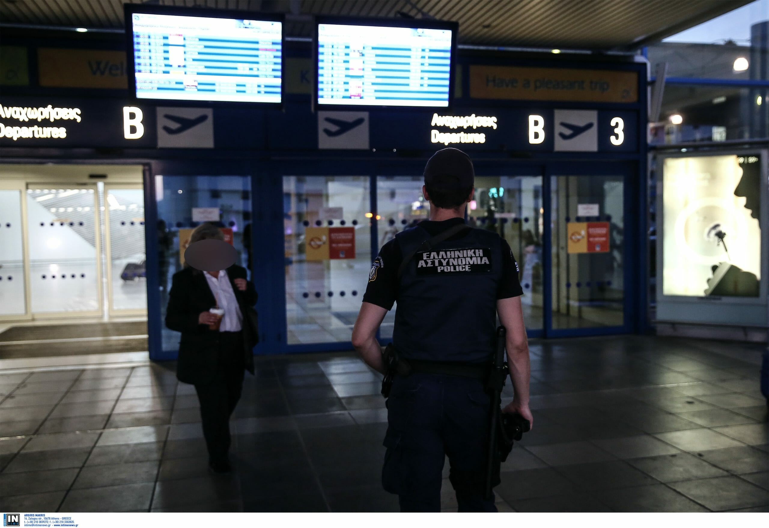 Κοροναϊός: Καταγγελία! “Μπάζουν νερά” οι έλεγχοι στο αεροδρόμιο Ελευθέριος Βενιζέλος